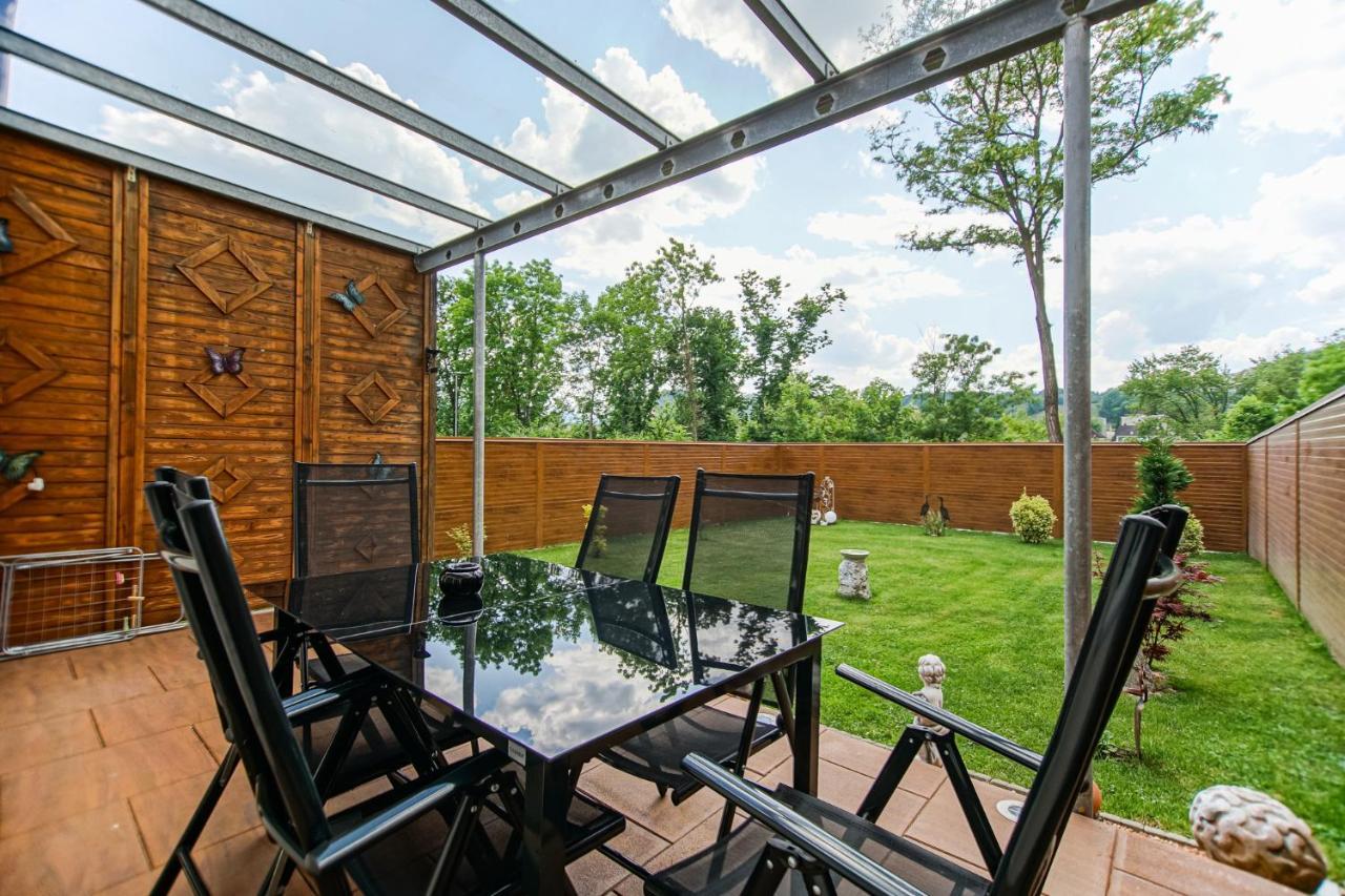Auszeit Steiraland 1 Mit Privaten Garten Ueberdachter Terrasse Und Parken Λεόμπεν Εξωτερικό φωτογραφία